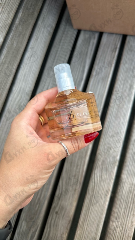Парфюмерия Femme L'eau Fraiche от Hugo Boss