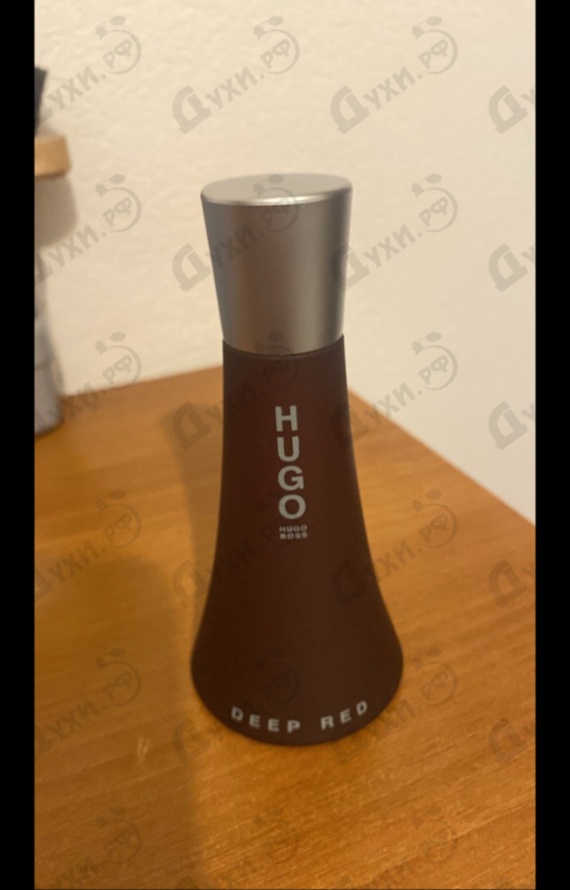 Парфюмерия Hugo Boss Hugo Deep Red