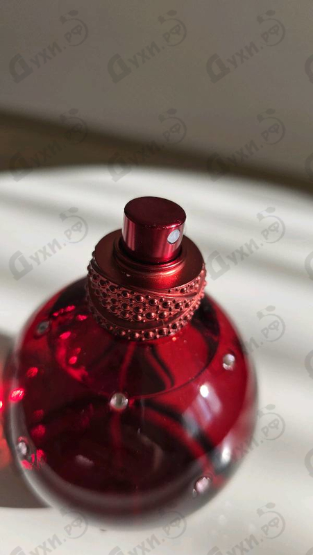 Парфюмерия Hidden Fantasy от Britney Spears