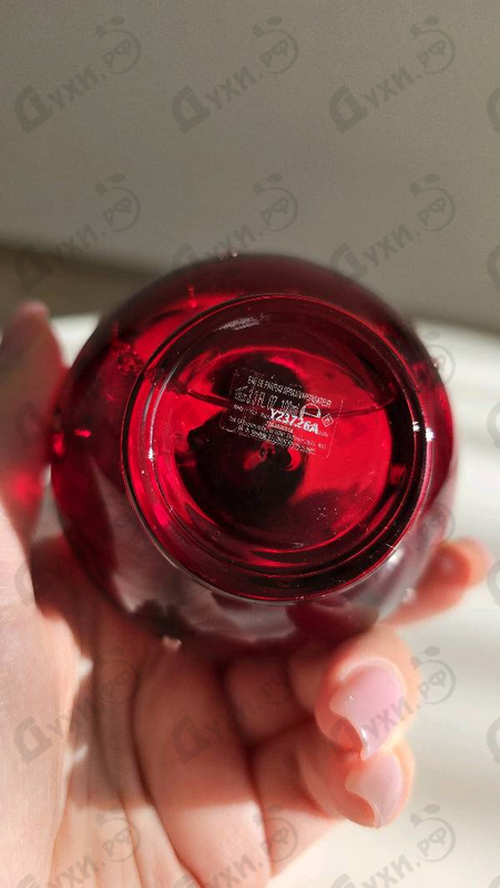 Парфюмерия Hidden Fantasy от Britney Spears