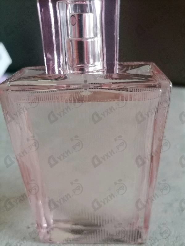Парфюмерия Burberry Brit Sheer