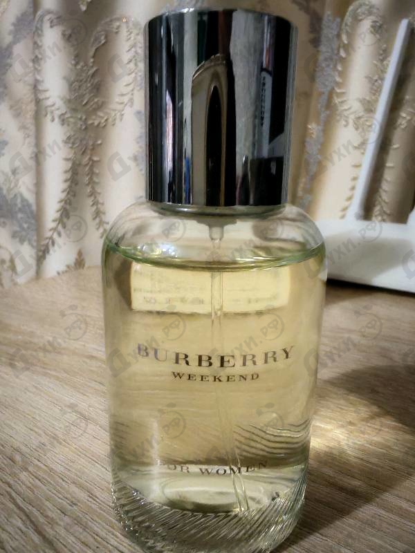 Парфюмерия Burberry Weekend