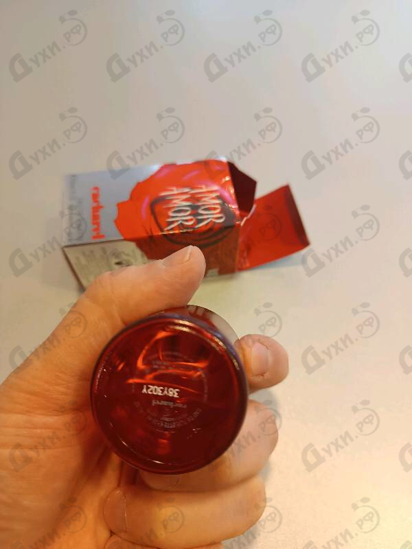 Парфюмерия Amor Amor от Cacharel