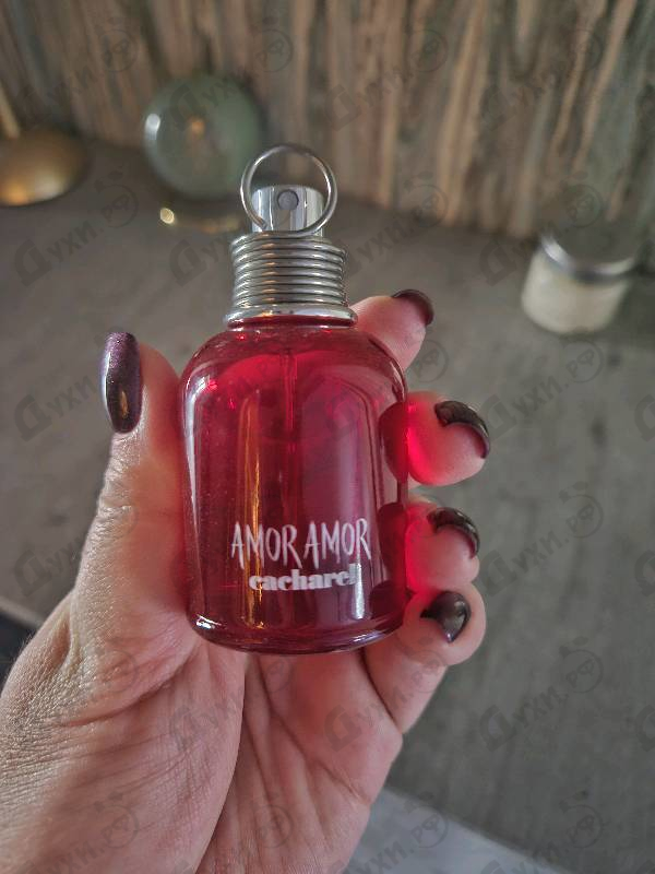 Духи Amor Amor от Cacharel