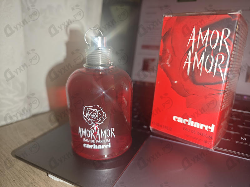 Духи Amor Amor от Cacharel