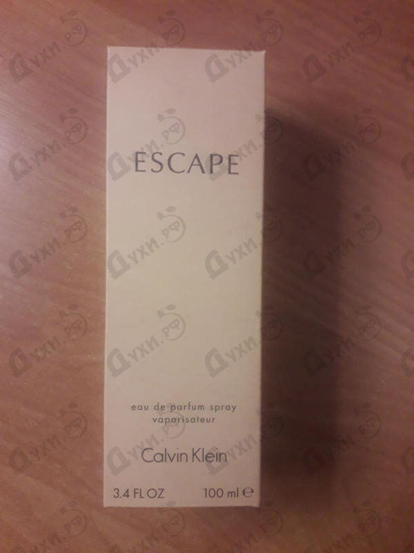 Парфюмерия Escape от Calvin Klein