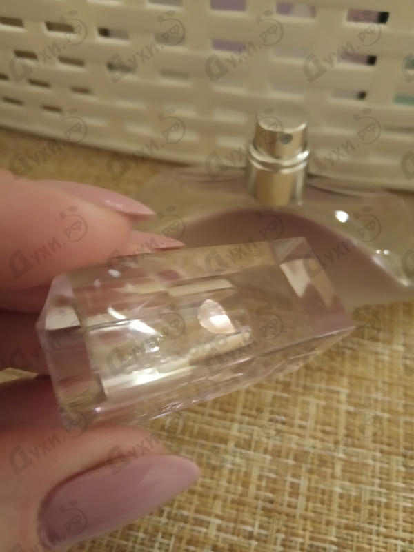 Парфюм Calvin Klein Euphoria Blossom Парфюмерия Euphoria Blossom от Calvin Klein