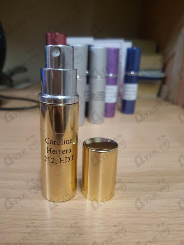 Купить 212 от Carolina Herrera Отзыв Carolina Herrera 212