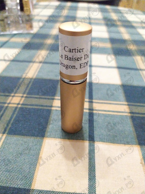 Духи Le Baiser Du Dragon от Cartier