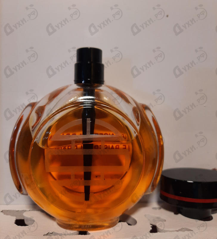 Парфюмерия Cartier Le Baiser Du Dragon