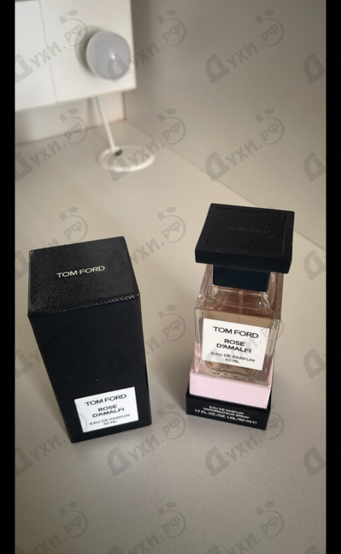 Парфюмерия Tom Ford Rose D'Amalfi