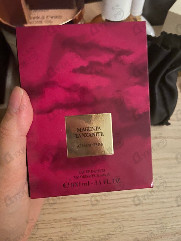 Духи Magenta Tanzanite от Giorgio Armani