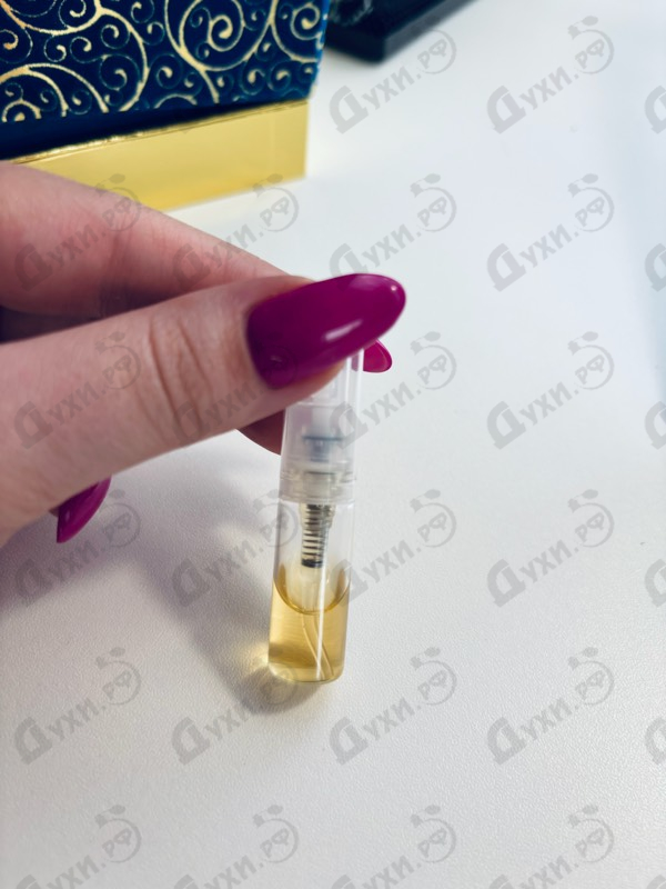 Духи Magenta Tanzanite от Giorgio Armani