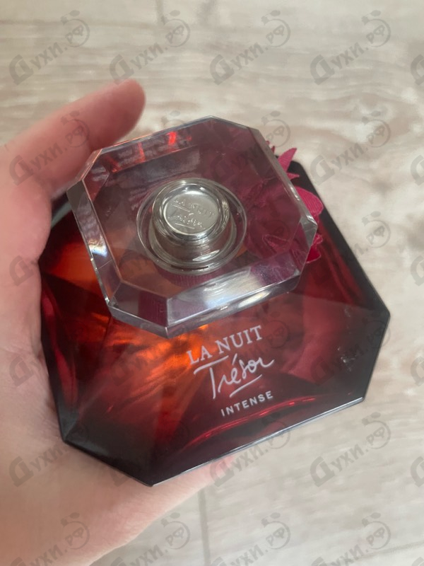 Духи La Nuit Tresor Intense от Lancome