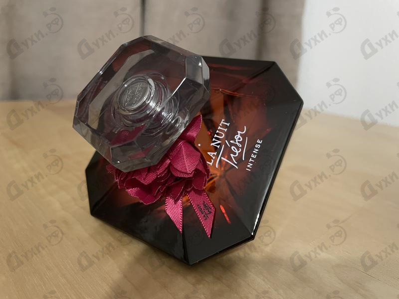 Парфюмерия Lancome La Nuit Tresor Intense Духи La Nuit Tresor Intense от Lancome
