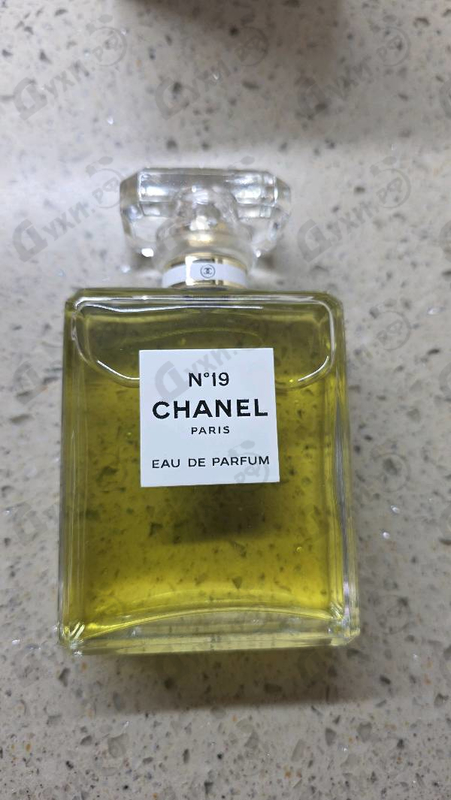 Парфюмерия 19 от Chanel