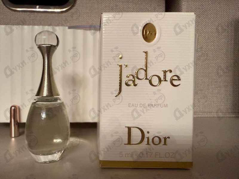 Духи Jadore от Christian Dior