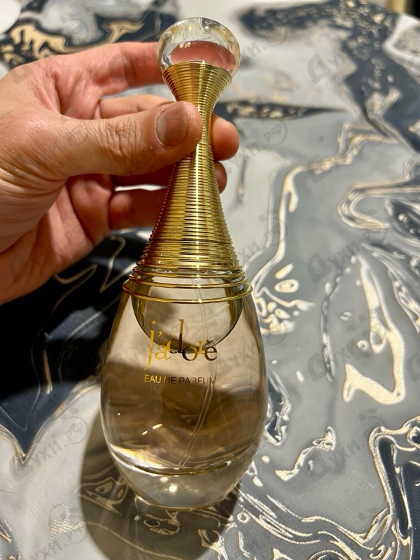 Парфюмерия Jadore от Christian Dior