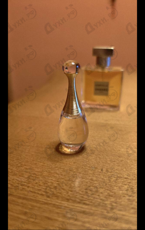 Духи Jadore от Christian Dior