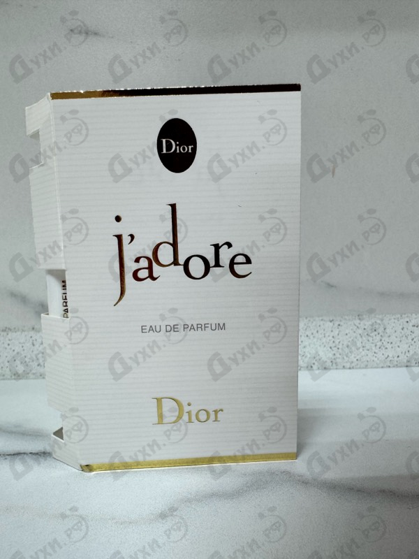 Духи Jadore от Christian Dior