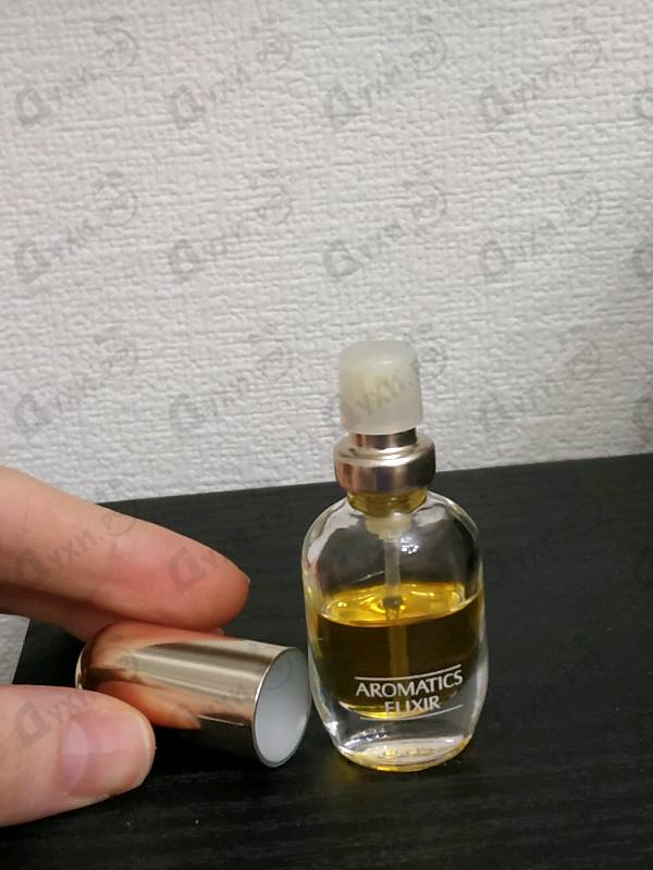 Парфюмерия Clinique Aromatics Elixir