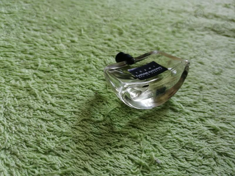 Парфюмерия Costume National Scent