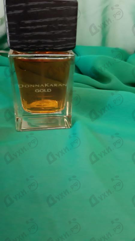 Парфюмерия Gold от Donna Karan