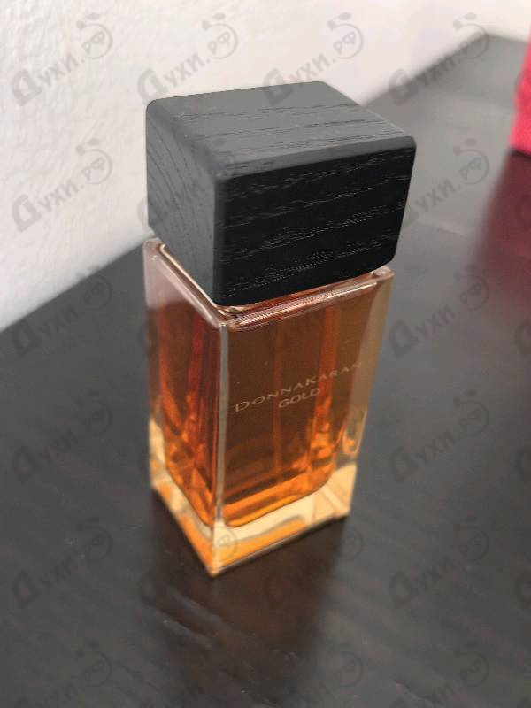 Духи Gold от Donna Karan