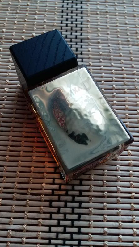 Духи Gold от Donna Karan