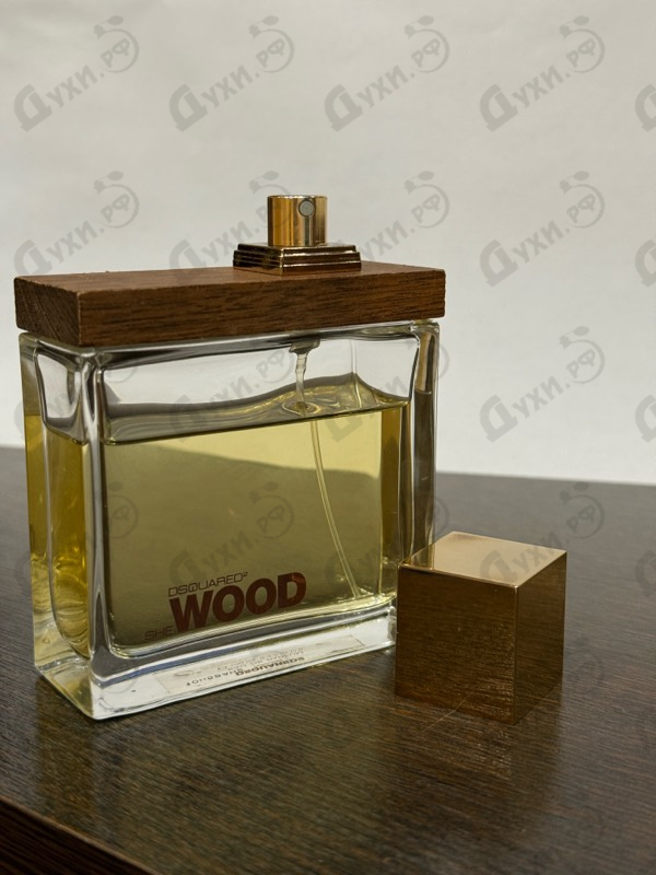 Духи She Wood от Dsquared2