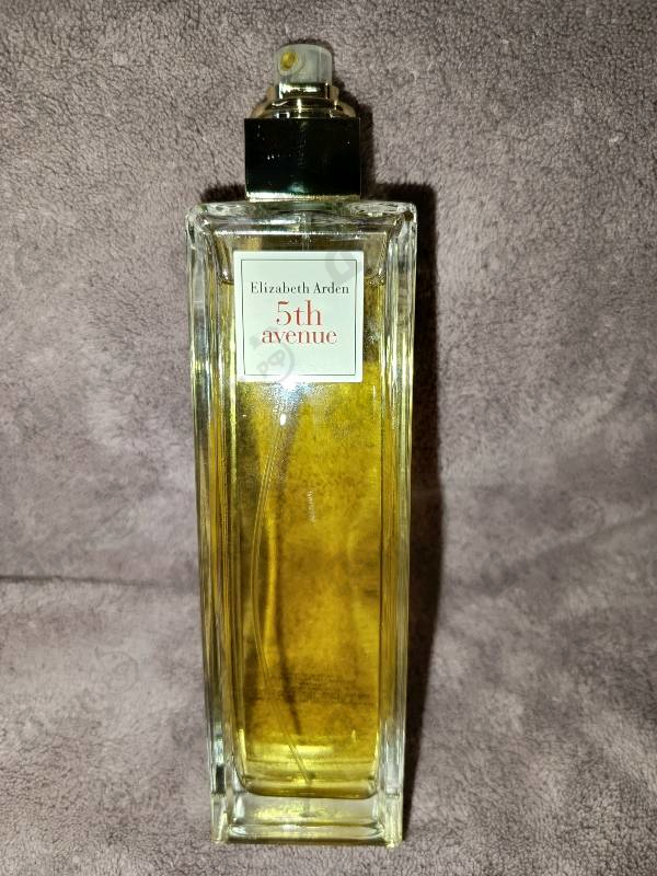Парфюмерия 5th Avenue от Elizabeth Arden