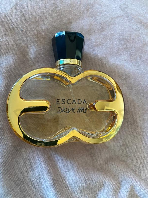 Парфюмерия Desire Me от Escada