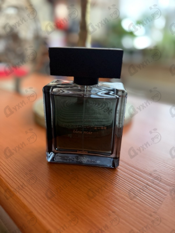 Духи For Him Bleu Noir Parfum от Narciso Rodriguez