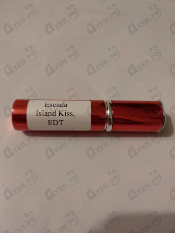 Парфюмерия Island Kiss от Escada