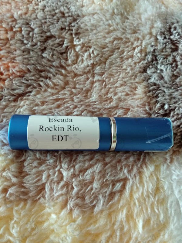 Парфюмерия Rockin Rio от Escada