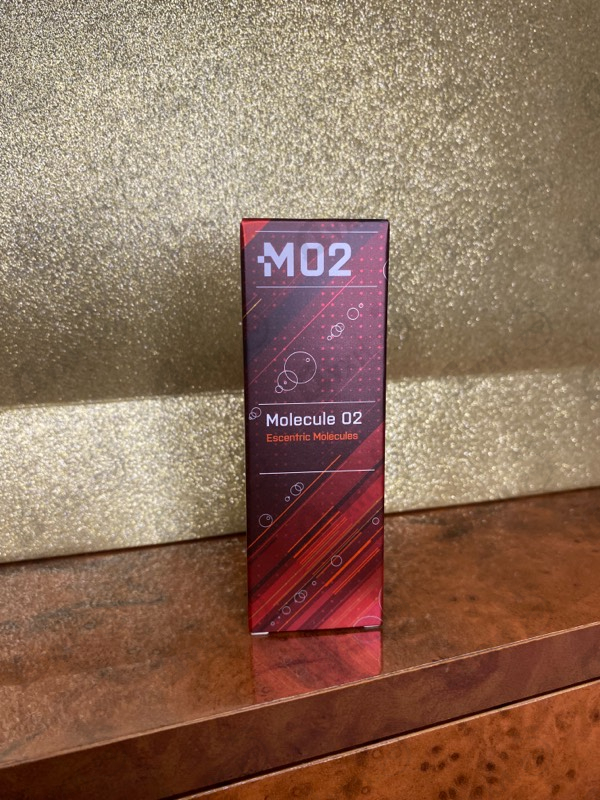 Отзыв Escentric Molecules Molecule 02
