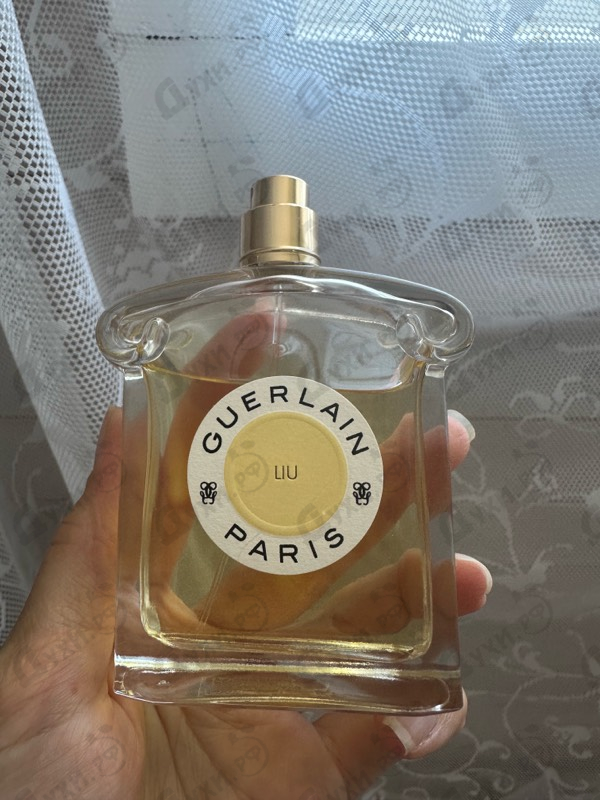 Духи Liu 2021 от Guerlain