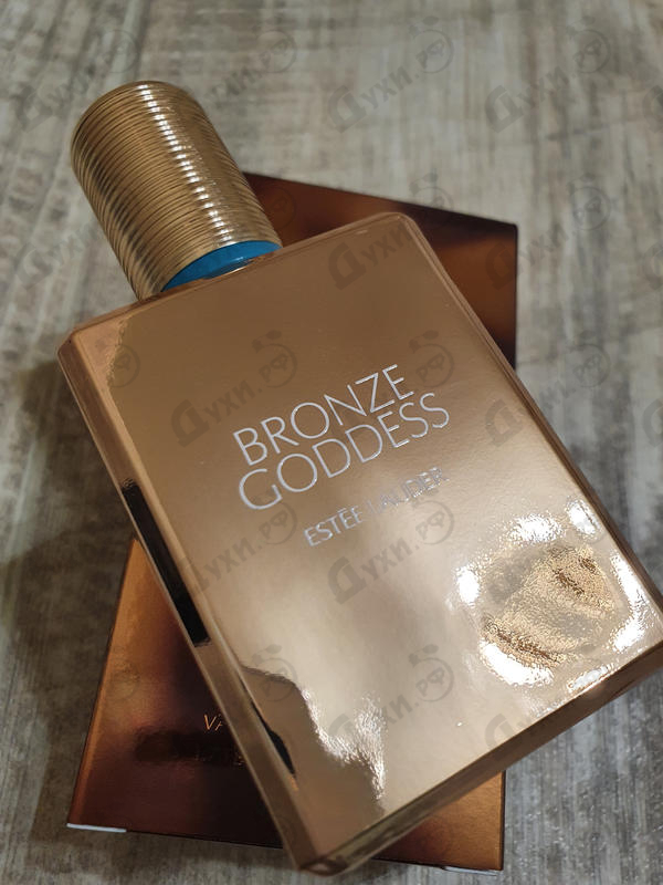 Духи Bronze Goddess от Estee Lauder