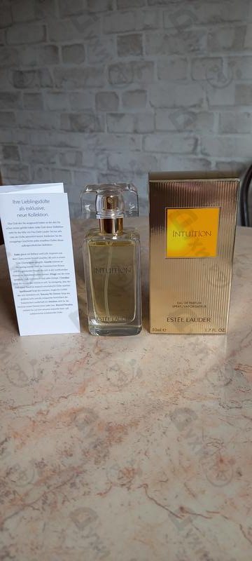 Духи Intuition от Estee Lauder