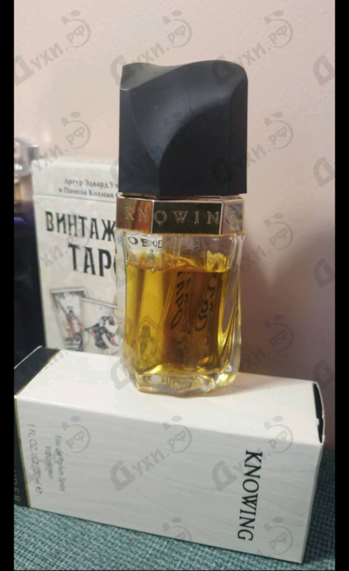 Парфюмерия Knowing от Estee Lauder