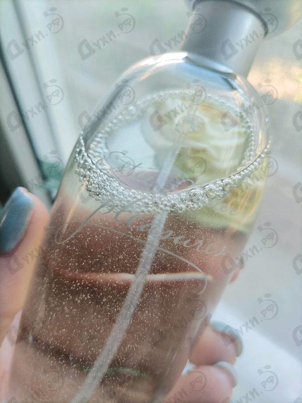 Духи Pleasures от Estee Lauder