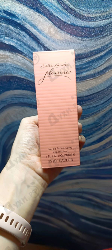 Парфюмерия Pleasures от Estee Lauder