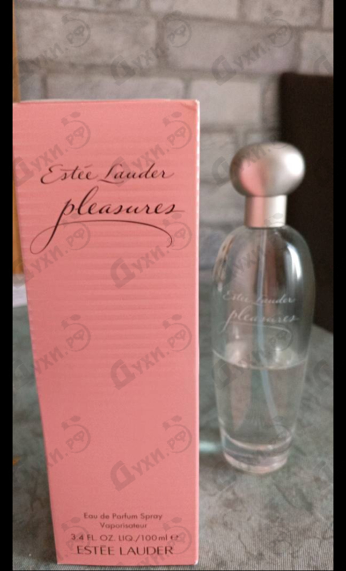 Парфюмерия Pleasures от Estee Lauder