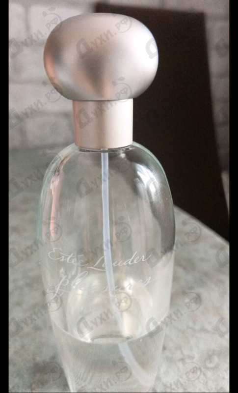 Духи Pleasures от Estee Lauder