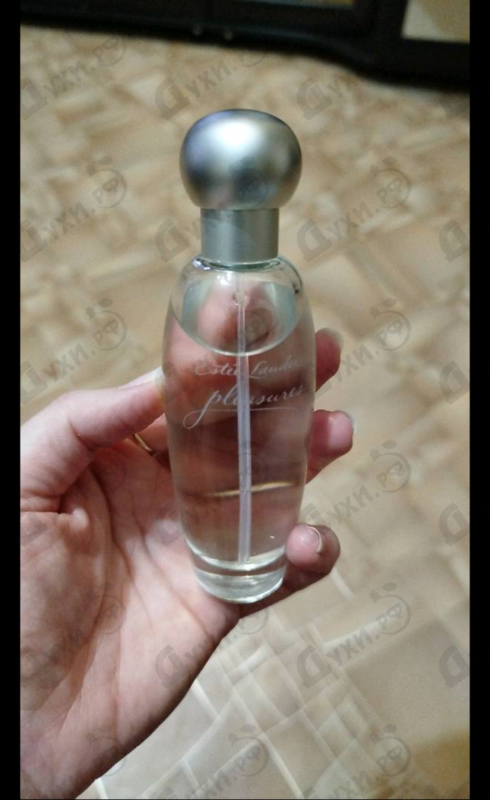 Духи Pleasures от Estee Lauder