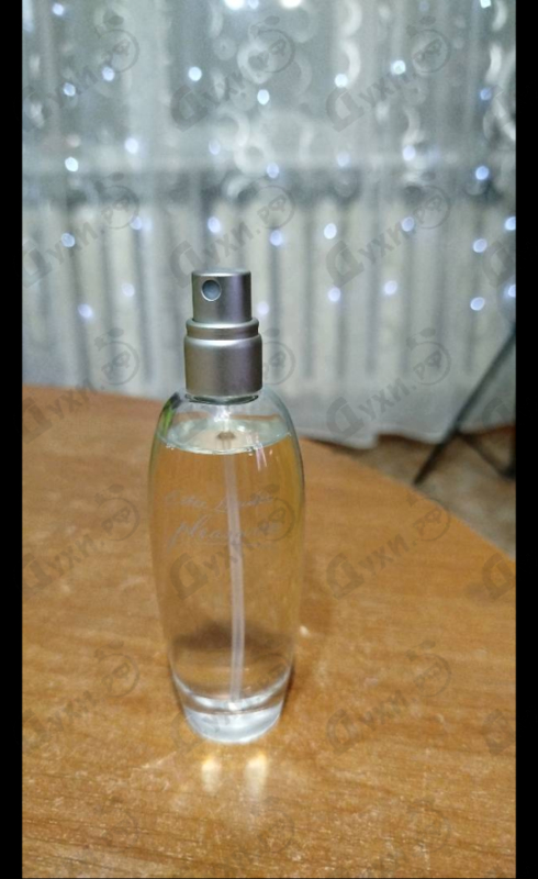 Парфюмерия Pleasures от Estee Lauder