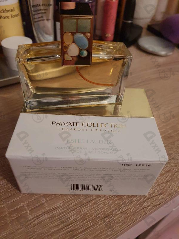 Купить Private Collection Tuberose Gardenia от Estee Lauder