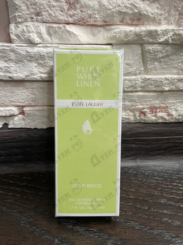 Духи Pure White Linen Light Breeze от Estee Lauder