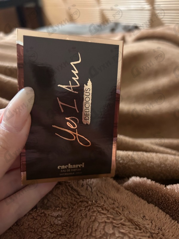 Парфюмерия Cacharel Yes I Am Delicious