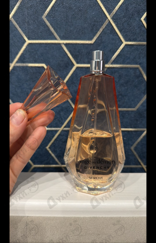 Парфюмерия Ange Ou Demon Le Secret от Givenchy